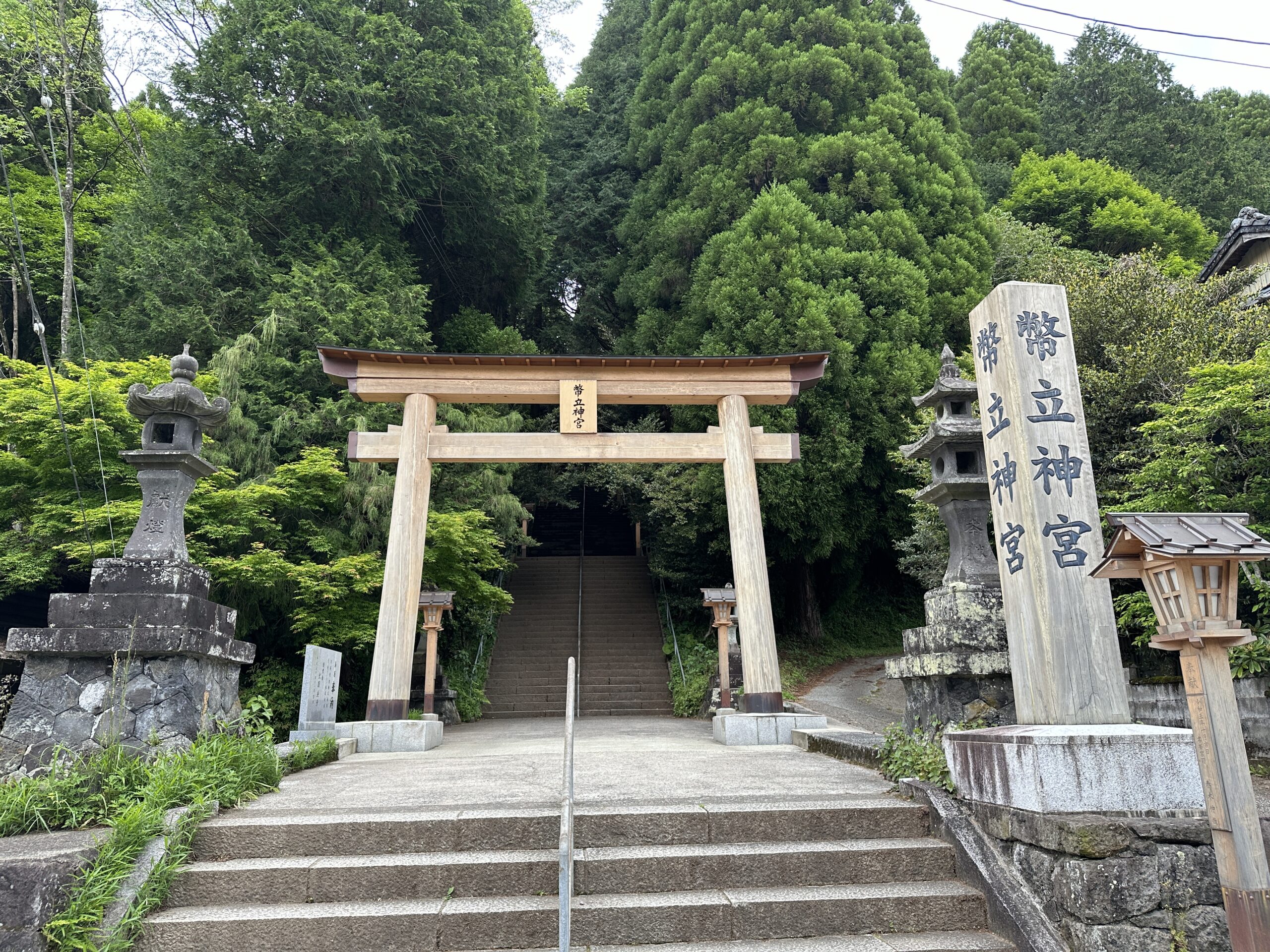 宇宙の神様を日本で唯一お祀りしている神社／幣立神宮（熊本県