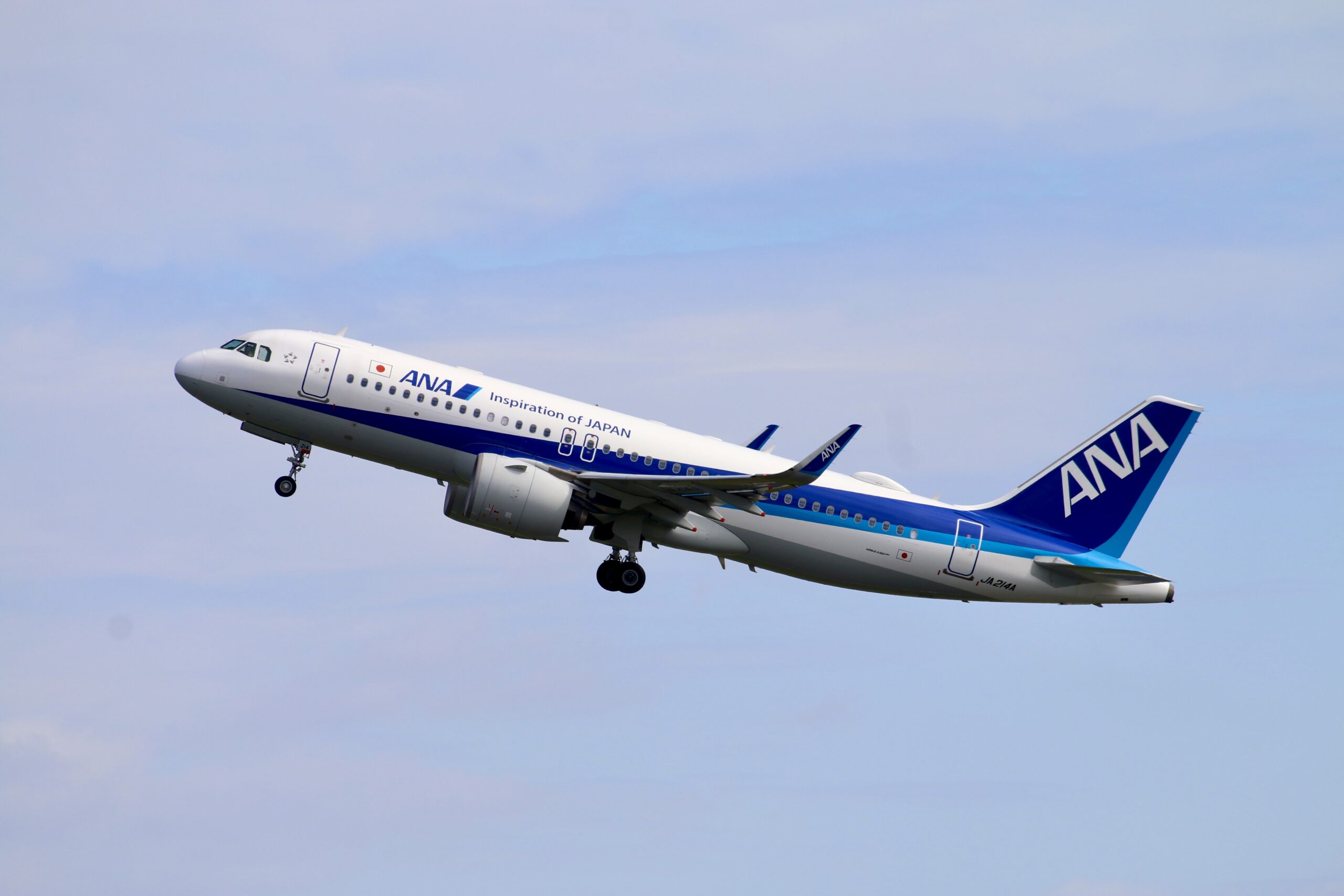 ANA初のエアバス社製の飛行機「エアバスA320」／ANA / たかみーの旅ログ